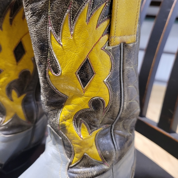 Vintage Custom Collectible Cowboy Inlay Boots - Picture 5 of 10